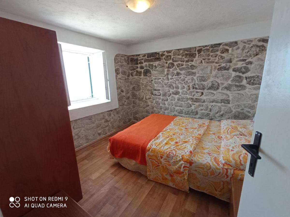 Apartman Anna Podstrana Exterior foto